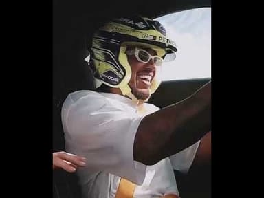 Throwback to when Lewis Hamilton took Kendall Jenner on a hot lap 😅🔥➡️ (via @tommyhilfiger/TT)