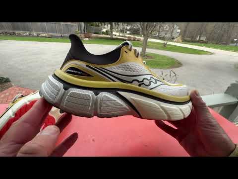 Saucony Paramount Max Initial Review: Highest Energy Fun to Run!  4 Comparisons 