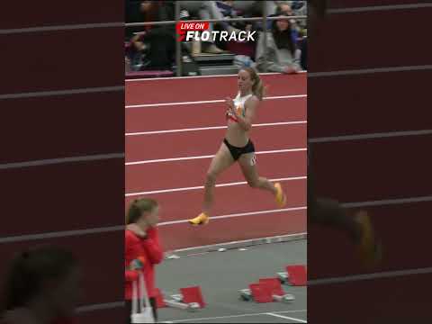 🔨  Back 2 Back Wins At BU for Katie Snowden