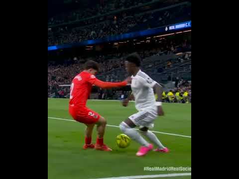 This is amazing skill from Vini