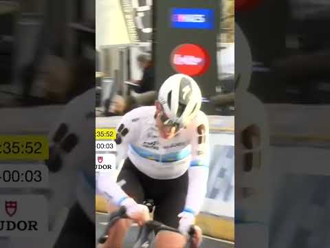 Demi Vollering starts her Spring Classics with a bang 💥