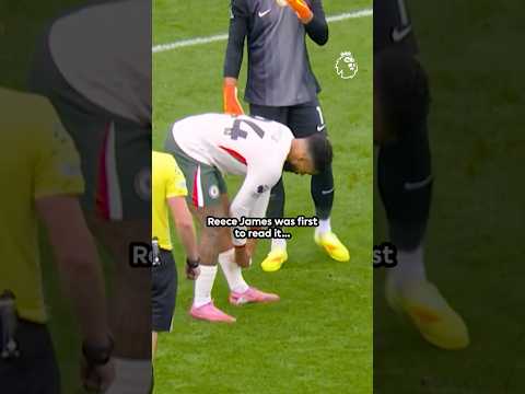 What did that piece of paper say?! 🗒️