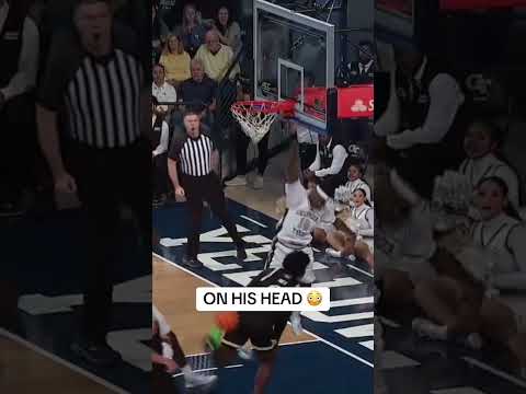 What a jam 🔥 #georgiatech #collegebasketball #accbasketball #ncaabasketball #slamdunk
