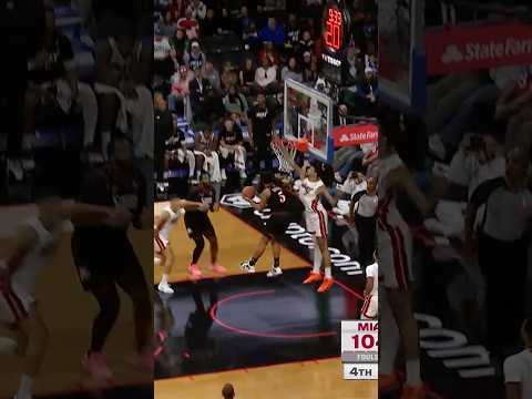 Quentin Grimes with the Acrobatics! 👀