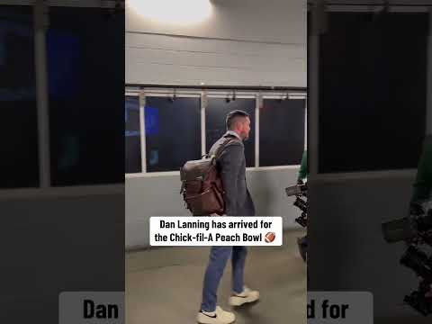 Dan Lanning is onsite for the CFP Semifinals 👀