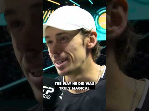 De Minaur shows love to 'icon' Stan Wawrinka 🤝