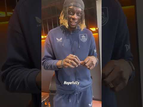 Lesley Ugochukwu opens 3 @Topps  packs to try and find a Burnley Player 👀 #Football #Topps