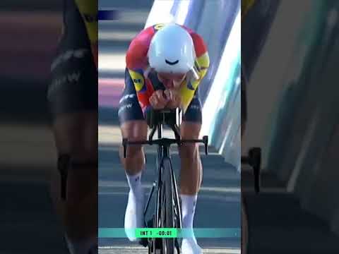 Juan Ayuso cements his lead 👌 A flying TT from the Lidl-Trek man sees him finish second.