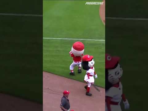 We love whatever is wrong with Geraldo Perdomo 😂
