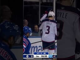 WHAT A TURN OF EVENTS 💪 Shorthanded Goal!