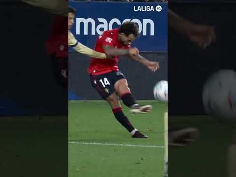 Not this way 🙅🏻‍♂️ #LaLigaHighlights #shorts #fcbarcelona #joangarcia