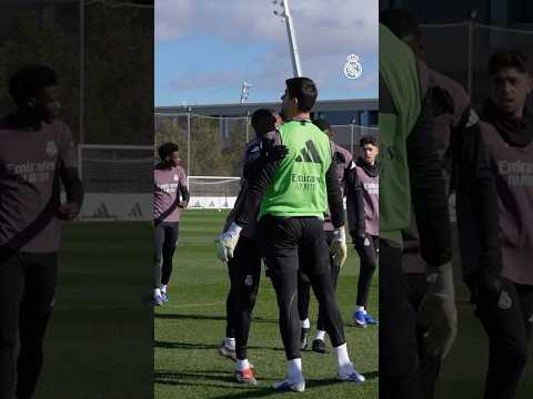 🔐Thibaut Courtois 🔐 #RealMadrid #Save #Training