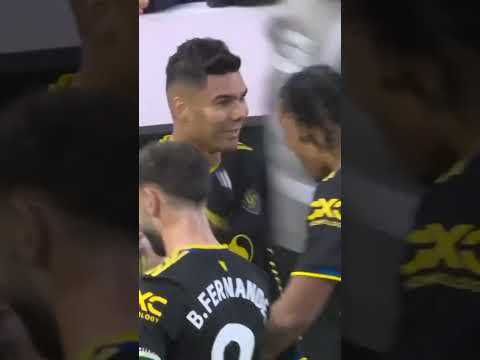 Casemiro scores CONTROVERSIAL goal 🫢