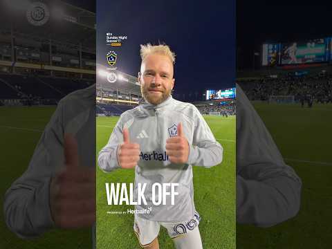 Post-match walk off with Klauss 💫 ​⁠@herbalife