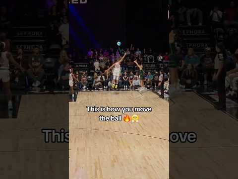 Kelsey Plum in the corner 🔥 ​⁠@SamsungUS Filmed #withGalaxy S25 Ultra