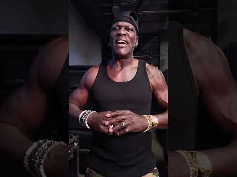 whole squad coming through 🫡 #football #raptors #leafs #wwe #argos