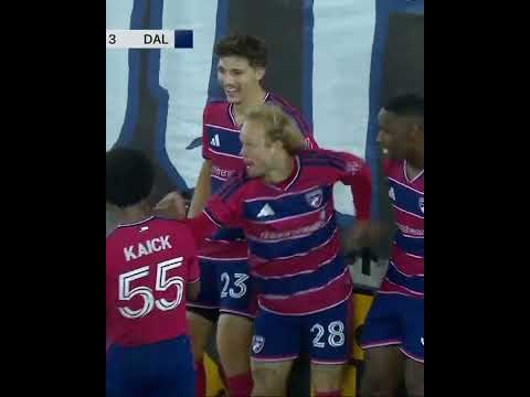 Samuel Sarver's iconic celebration after scoring the winning goal for Dallas FC in the 92nd minute.😅