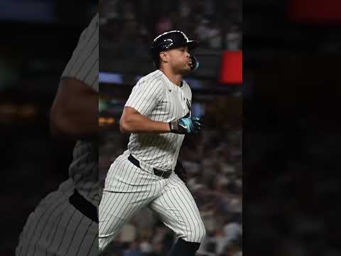 Giancarlo Stanton is having a BIG night! 💥