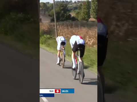 Remco on a mission 🚀 Evenepoel catches his minute man Stefan Küng in the European TT 😮