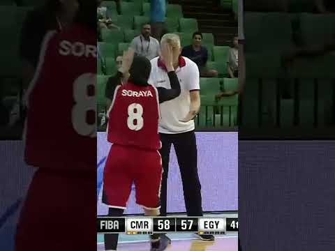 Wait for the coach's reaction... 😅 🇪🇬 #AfroBasket