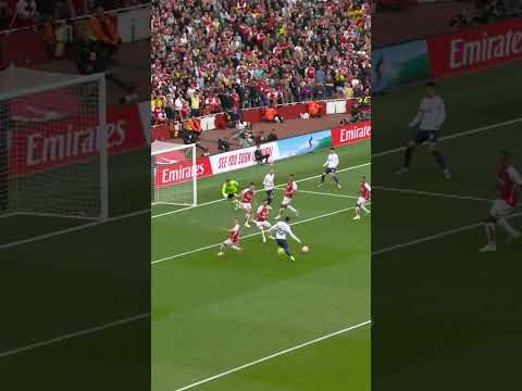 HEROIC GOALKEEPER SAVE! | ARSENAL VS SPURS