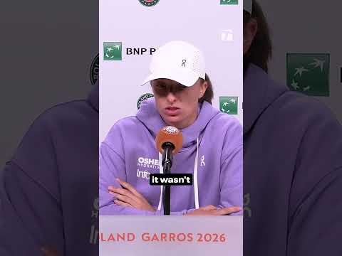 Keep your head up, Iga ❤️ #rolandgarros #sports #tennisplayer #tennis