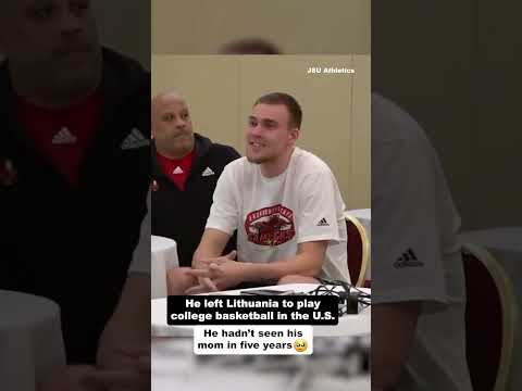 This moment for Norbertas Giga ❤️ (🎥 @jsugamecocks/IG)