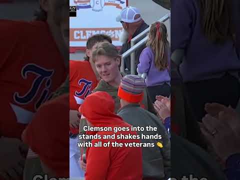 This moment deserved the standing ovation 🤝 #clemson #accbaseball #collegebaseball