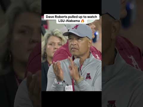 Dodgers manager Dave Roberts at Bryant-Denny Stadium 🔥