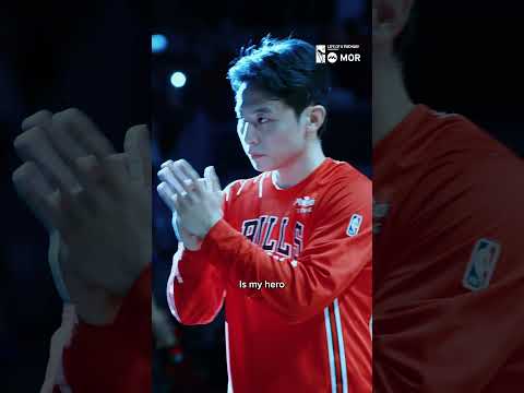 Growing up a Bulls fan to taking the floor at the United Center! #yukikawamura #nba #shorts