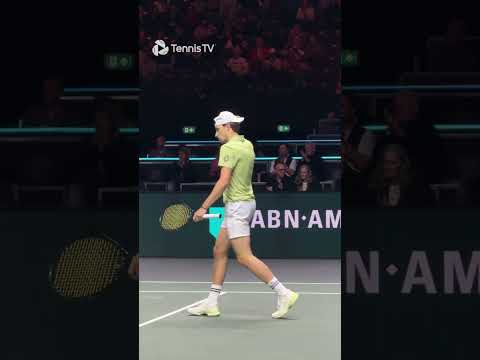 Humbert Upsets Medvedev In Rotterdam 🫡