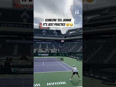 Already bringing the heat, in the heat 🥵 #sinner #indianwells #tennis