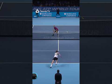 He Won The Point With A Broken String 😨