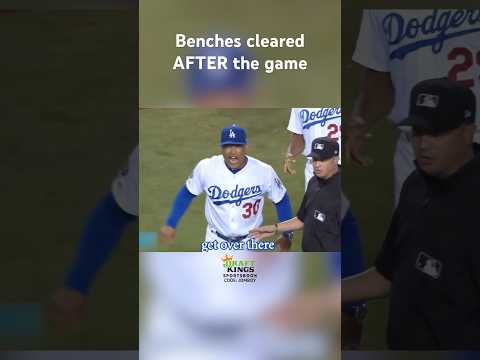 Dodgers and Diamondbacks cleared the benches after the game ended, a breakdown