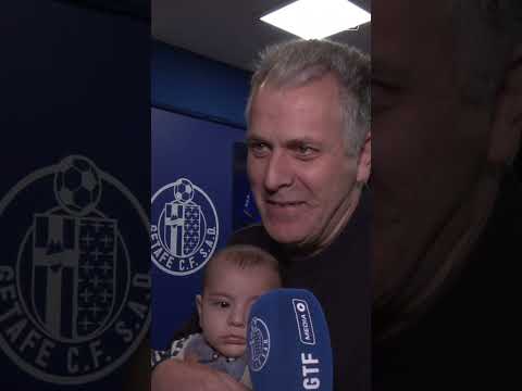 ✨ Un recuerdo para 𝗦𝗜𝗘𝗠𝗣𝗥𝗘 🖼️ Borja Mayoral entregó sus camisetas conmemorativas