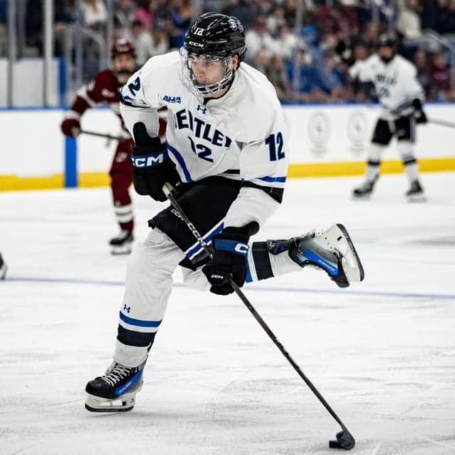 Blaze Pod with #28 Artie Buzoverya