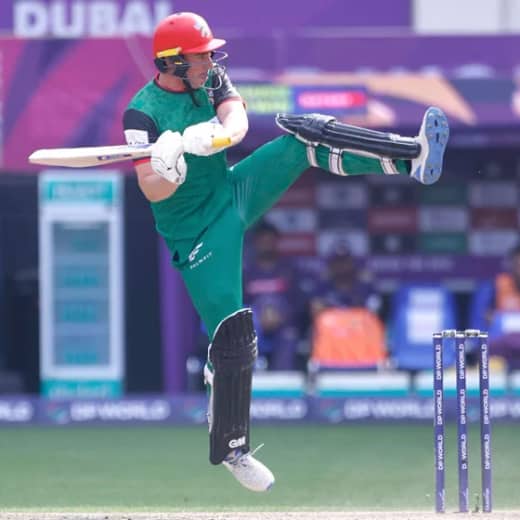 Dan Lawrence on that 'Flamingo shot' and lots more!