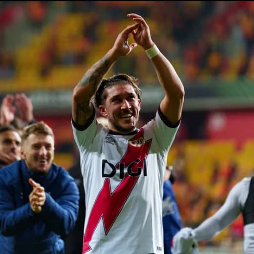 Entrevista | "Lo que pasó hoy cayó del cielo, tuve un empujón divino": el Pacha Espino recuerda a su padre tras el gol de la victoria