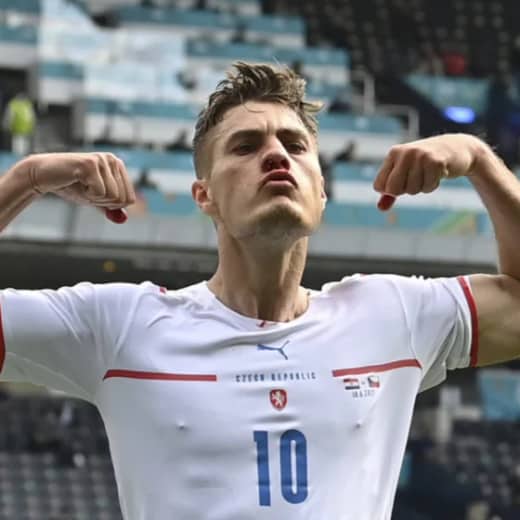 EF Podcast: Shrnutí skupin Eura a preview osmifinále