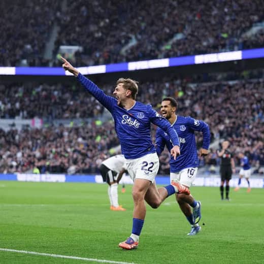 What did Everton change to unleash Dewsbury-Hall?