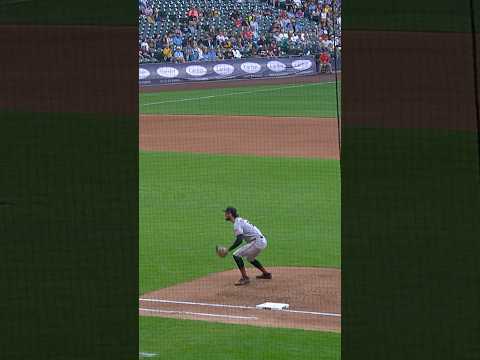Bryce Eldridge turns a double play 😮💨