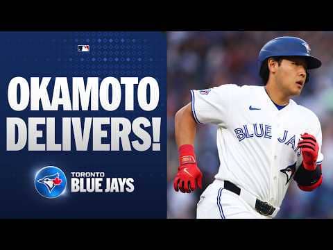 AND IT IS GONE 😮 Kazuma Okamoto unleashes his 17th home run of the season for the Blue Jays 🇨🇦
