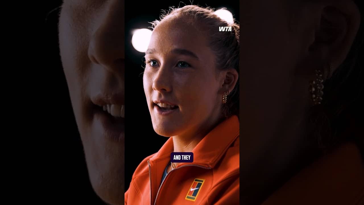 Now we have a new song stuck in our heads 😆
Mirra Andreeva chats about her pre-match routines