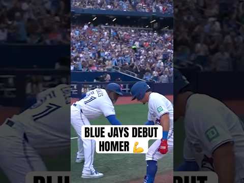 Luis Urías arrives with a BANG homering in his Blue Jays debut 👏 #MLB #Toronto #BlueJays