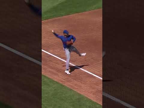 Bo Bichette makes the long throw πͺ