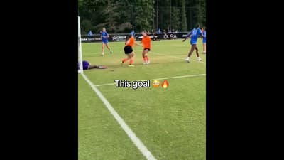 What a goal 🔥 (via citysoccerfcwomen, Amy_14_Neal/IG)