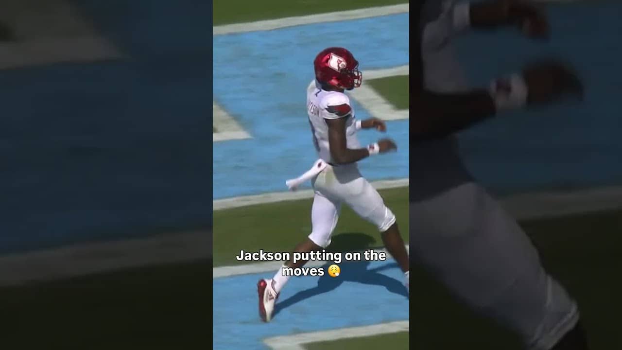 Those moves were magic πͺ#louisville #accfootball #collegefootball
