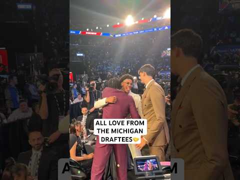 Yaxel Lendeborg & Aday Mara embrace Morez Johnson Jr. after he’s drafted