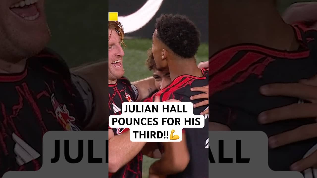 Julian Hall OFF THE CORNER!!🔥