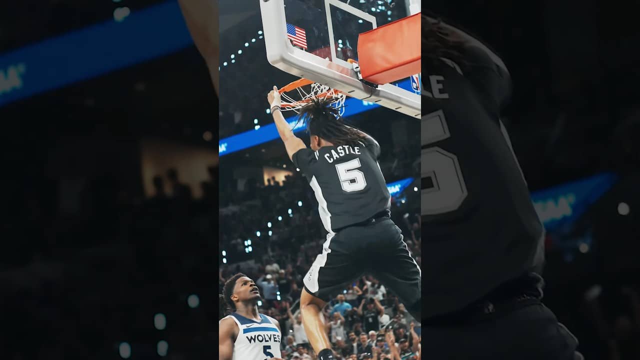 Steph rises 🆙 #Spurs #NBA